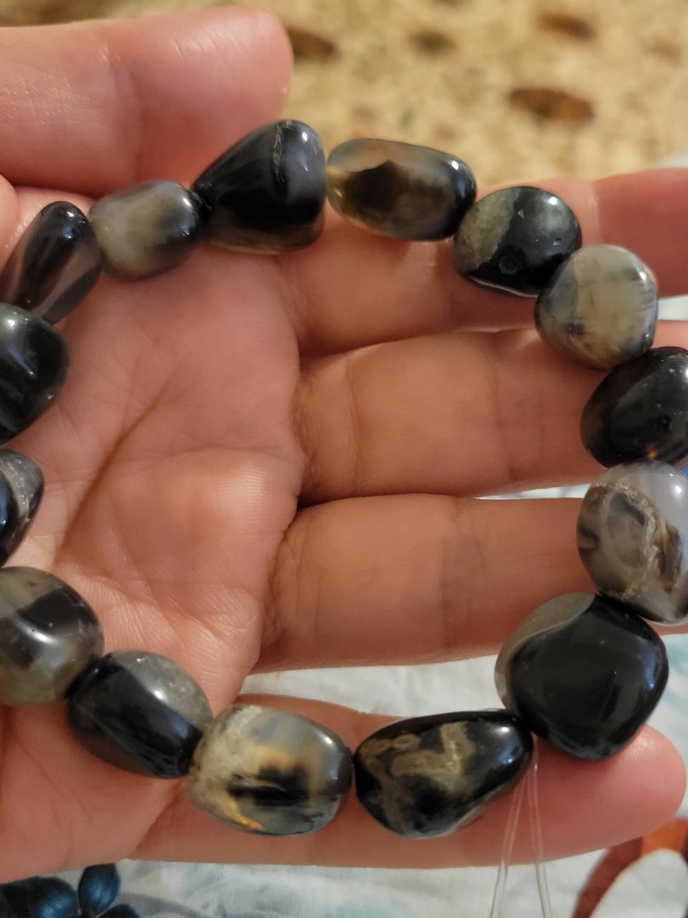 Polished Black and Cream Agate Stretch Bracelet